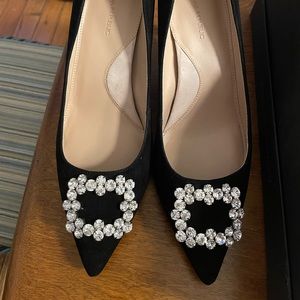 Banana Republic black jeweled suede pumps heels black size 8.5 | Jewel Madison